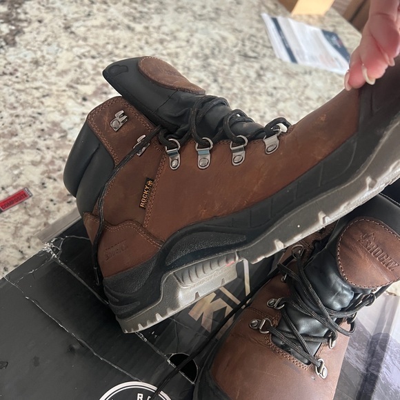 ROCKY WORKSMART WATERPROOF Size 10M COMPOSITE‎ TOE WATERPROOF LACE-UP WORK BOOT